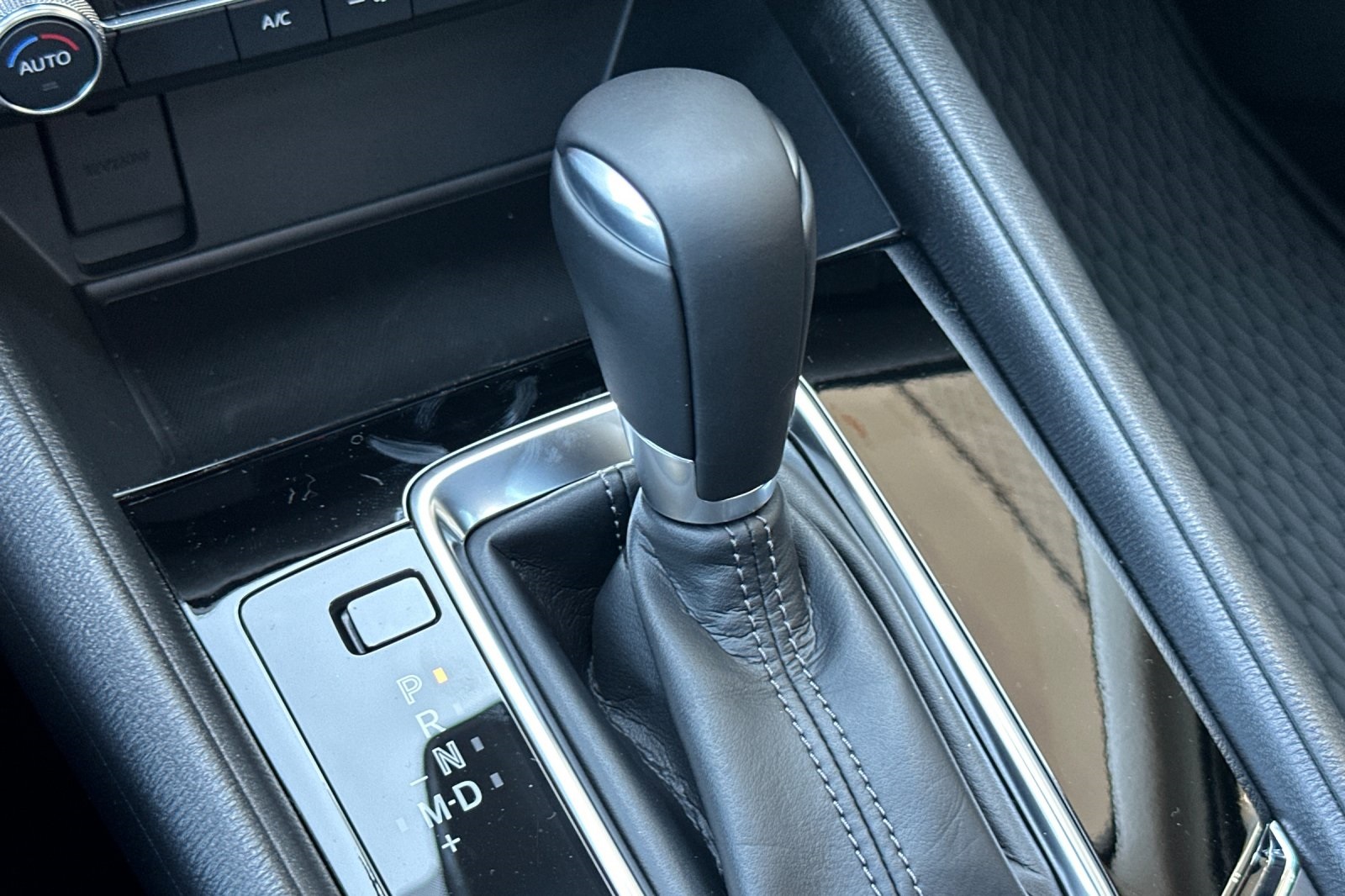 2025 Mazda CX-5 2.5 S Preferred photo 20