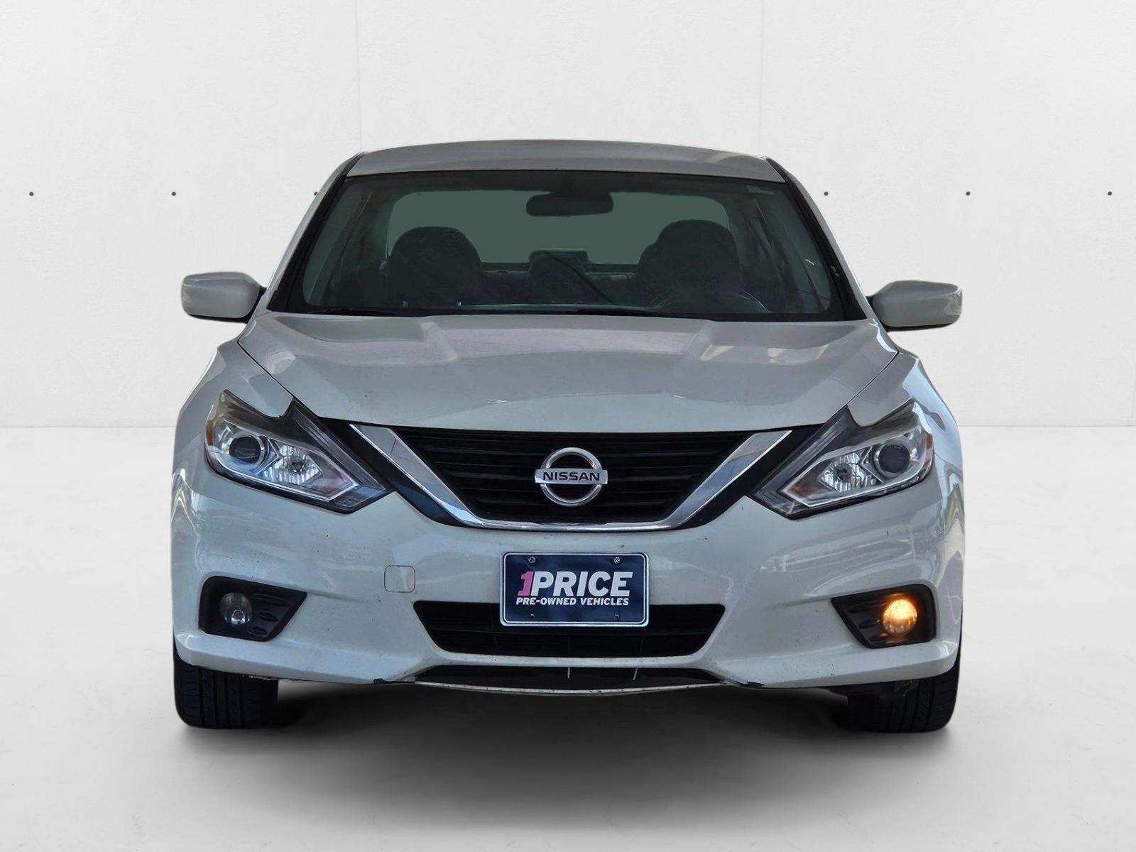 Used 2018 Nissan Altima SV with VIN 1N4AL3APXJC205548 for sale in Fort Worth, TX