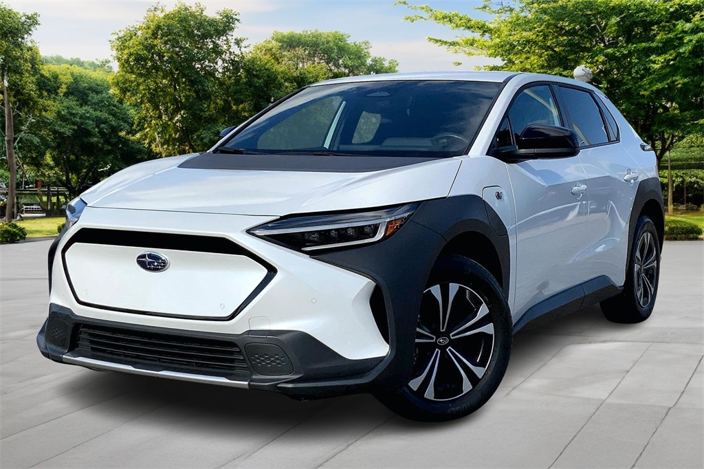 2023 Subaru SOLTERRA Premium's photo