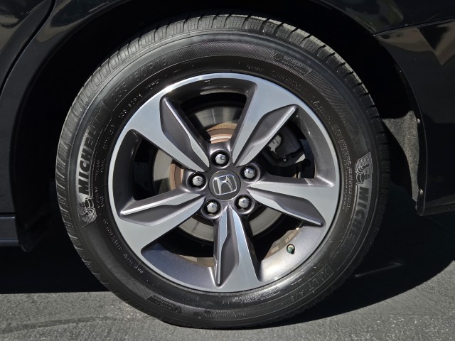 2019 Honda Odyssey Touring photo 56