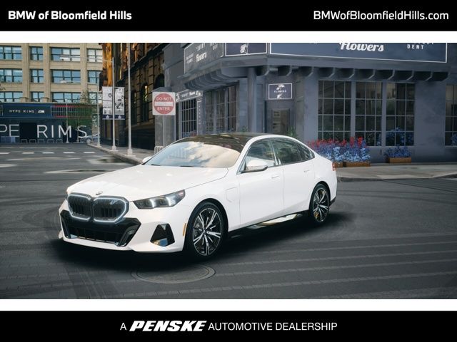 2026 BMW 5 Series 550e's photo