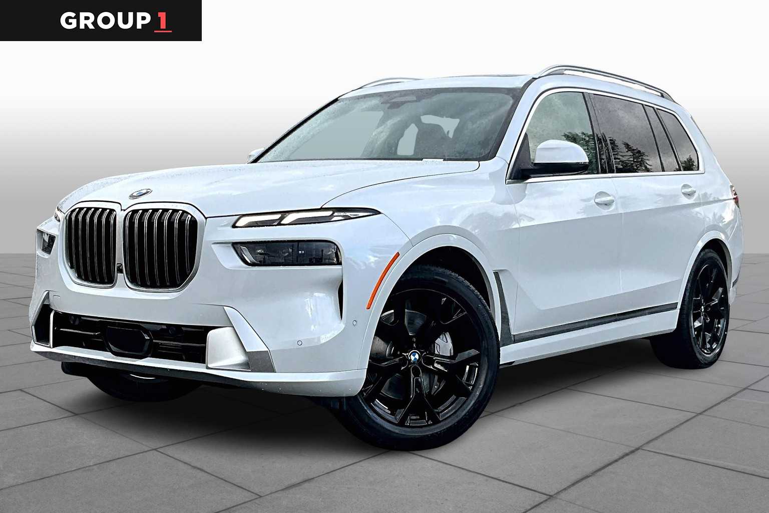 2026 BMW X7 40i's photo