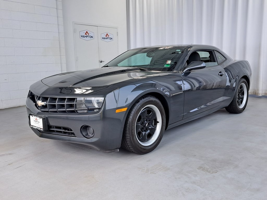 2012 Chevrolet Camaro 1LS photo 2