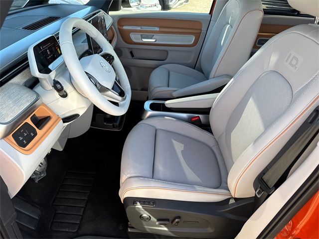 2025 Volkswagen ID. Buzz Pro Plus photo 26