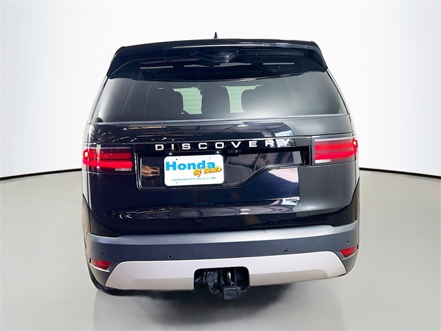 2024 Land Rover Discovery S photo 7