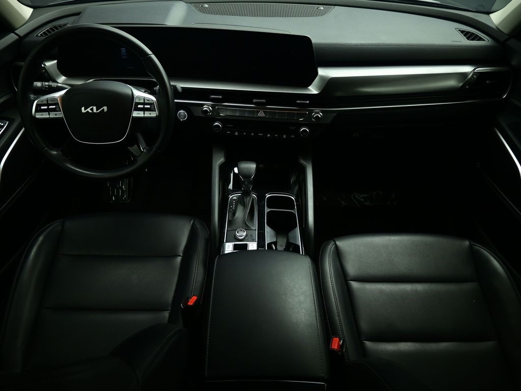 2024 Kia Telluride LX photo 4