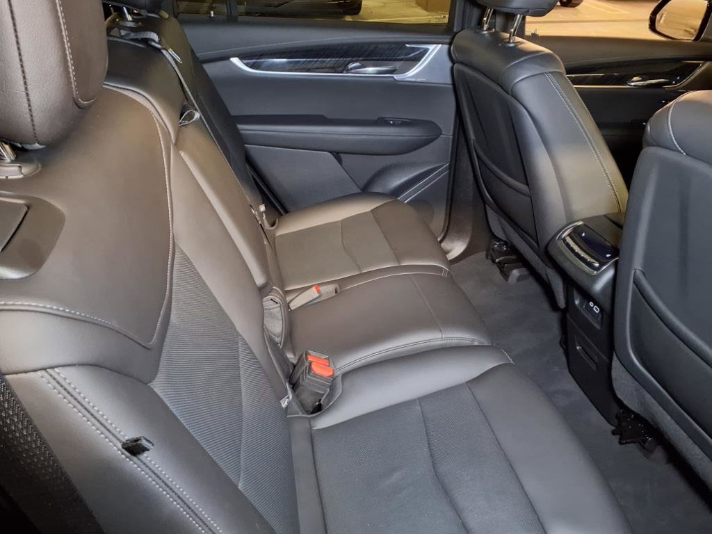 2022 Cadillac XT6 Premium Luxury photo 16