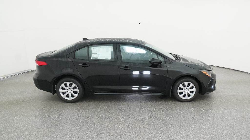 2025 Toyota Corolla LE photo 25