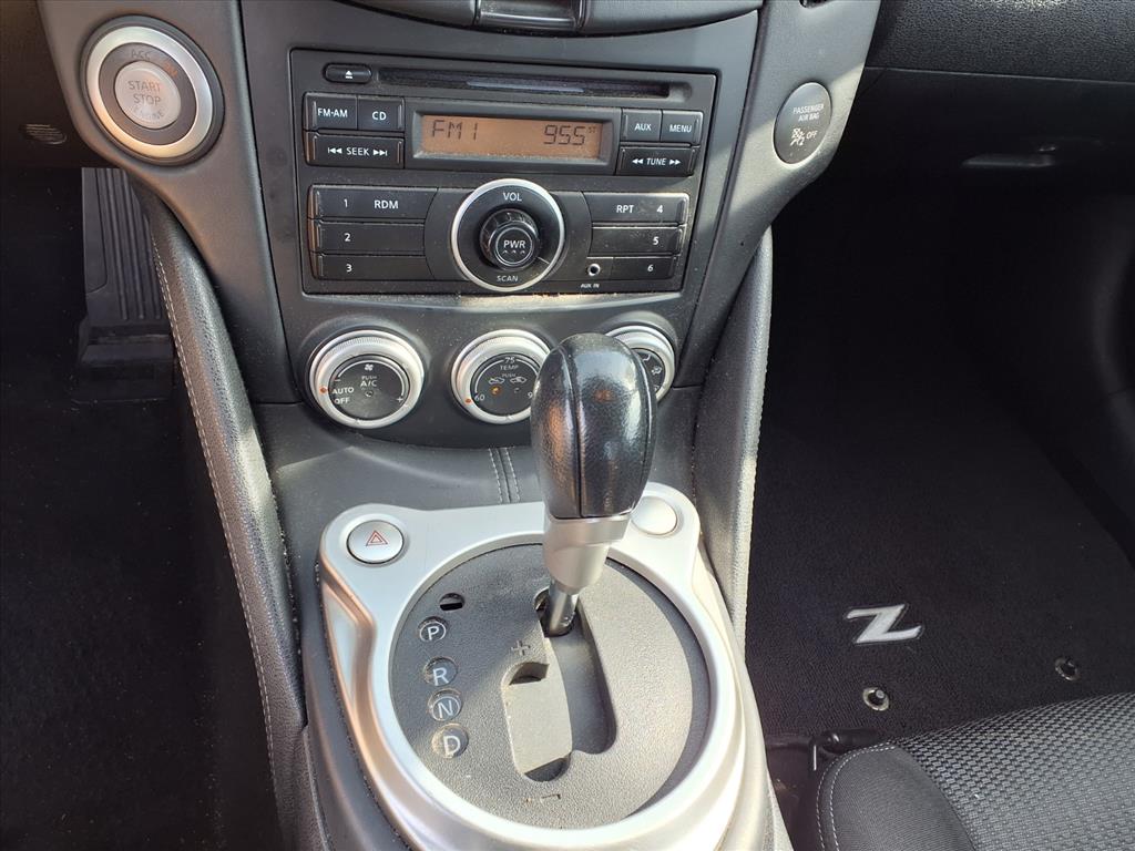 2014 Nissan 370Z Base photo 5
