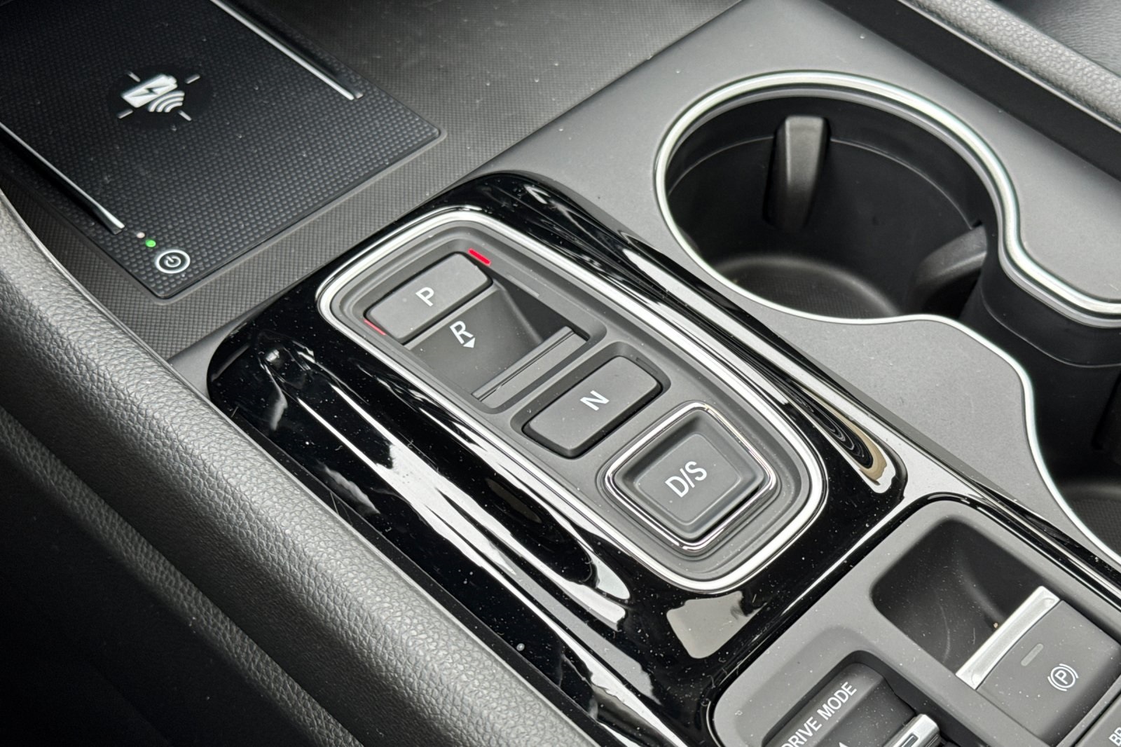 2025 Honda Pilot Touring photo 23