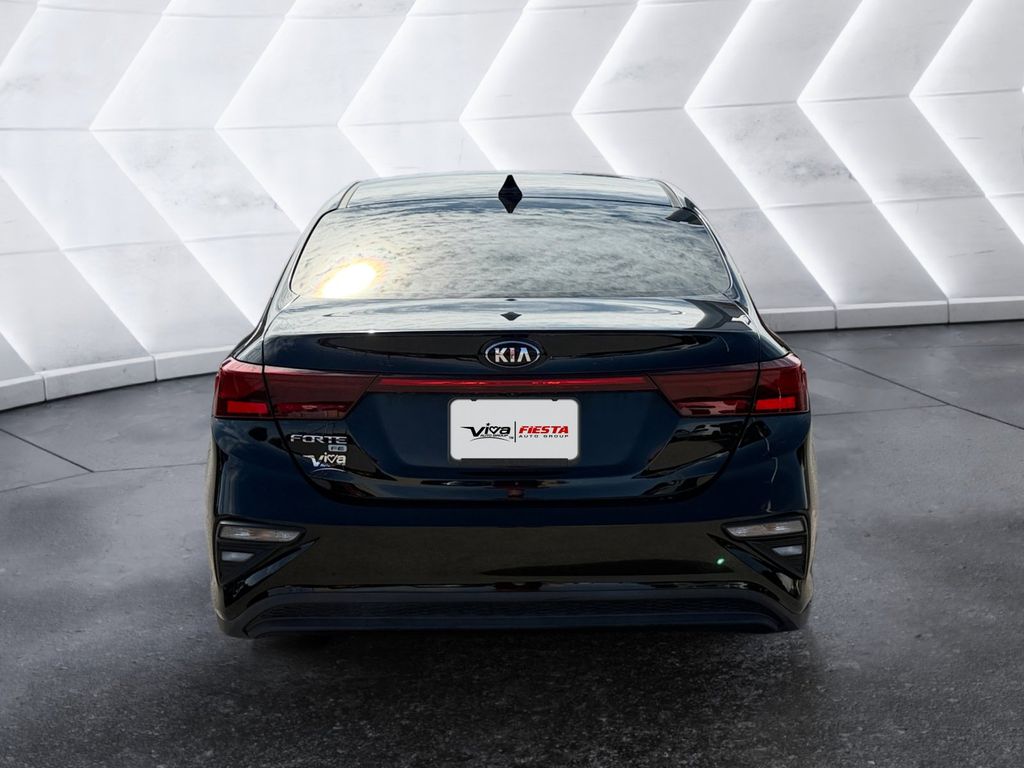 2020 Kia Forte FE photo 5