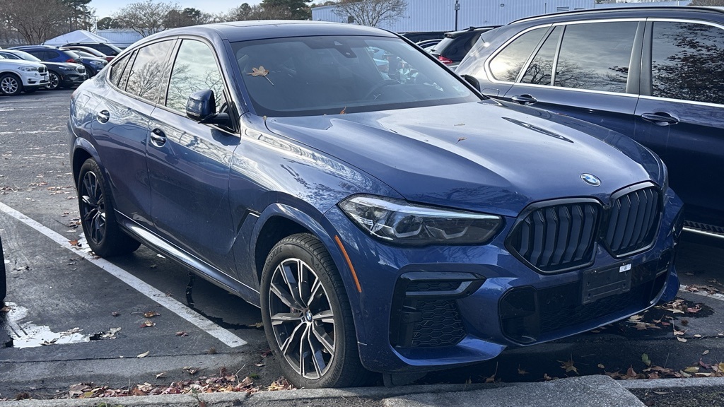 2023 BMW X6 40i's photo
