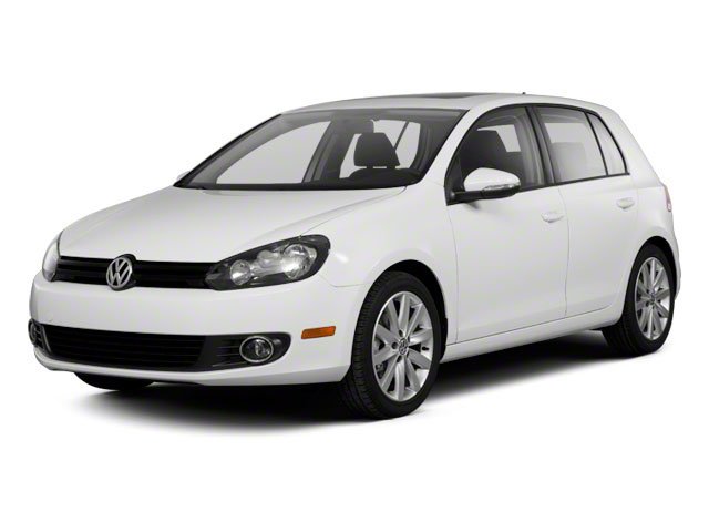 2010 Volkswagen Golf Base's photo