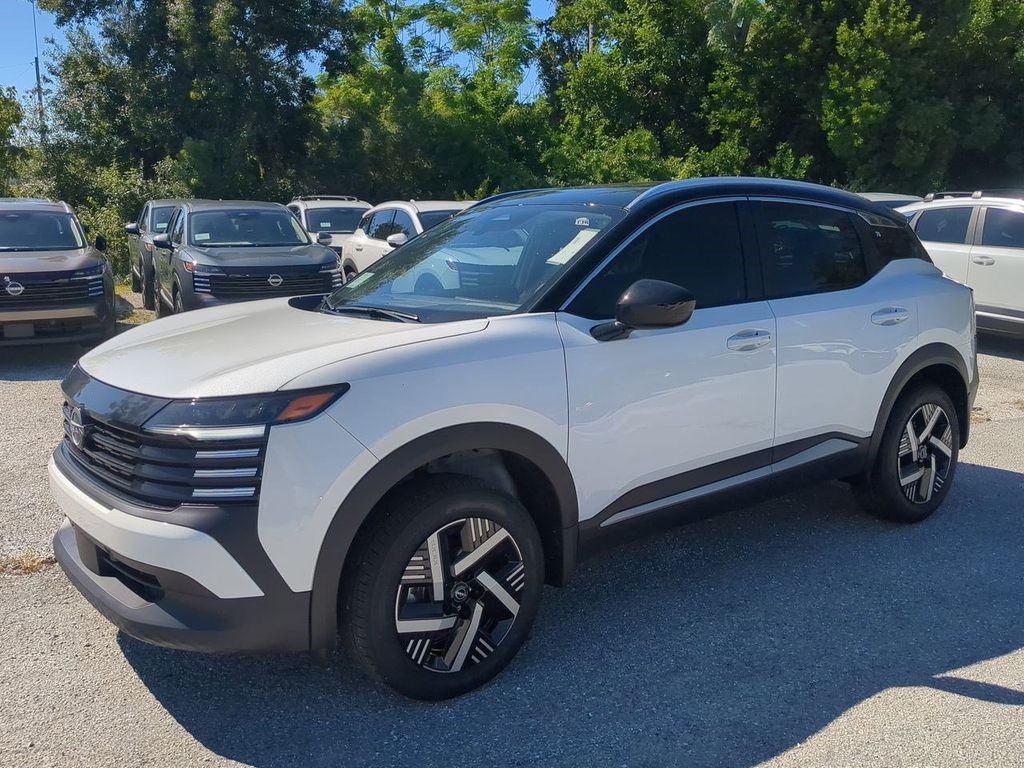 2026 Nissan Kicks SV photo 2