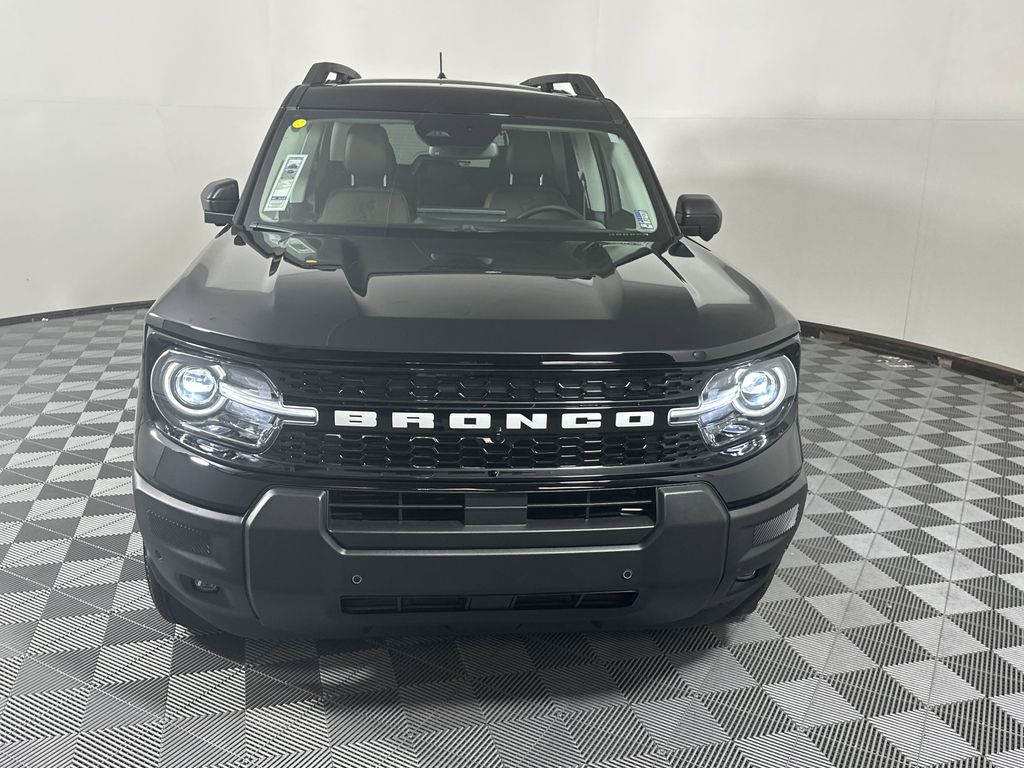 2025 Ford Bronco Sport Outer Banks photo 2