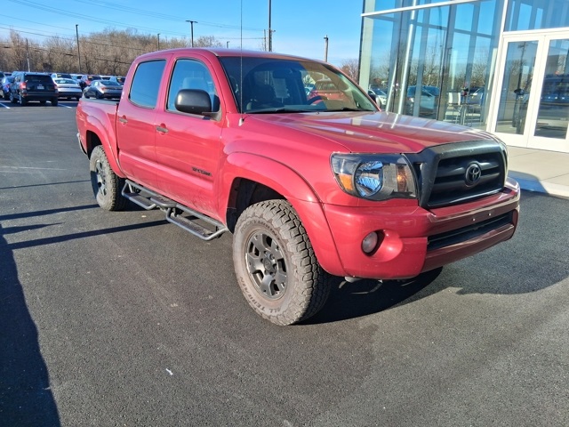 2006 Toyota Tacoma Base photo 2