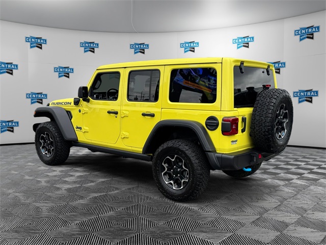2023 Jeep Wrangler Rubicon 4xe photo 2