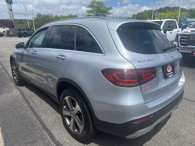 2022 Mercedes Benz GLC 300 4MATIC photo 4