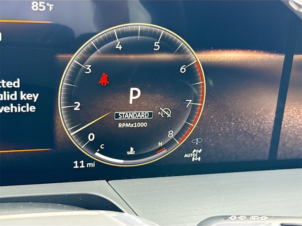 2026 Infiniti QX80 Sensory photo 12