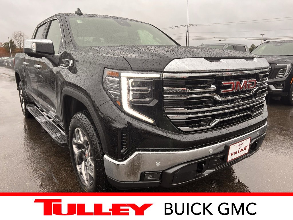 2026 GMC Sierra 1500 SLT's photo