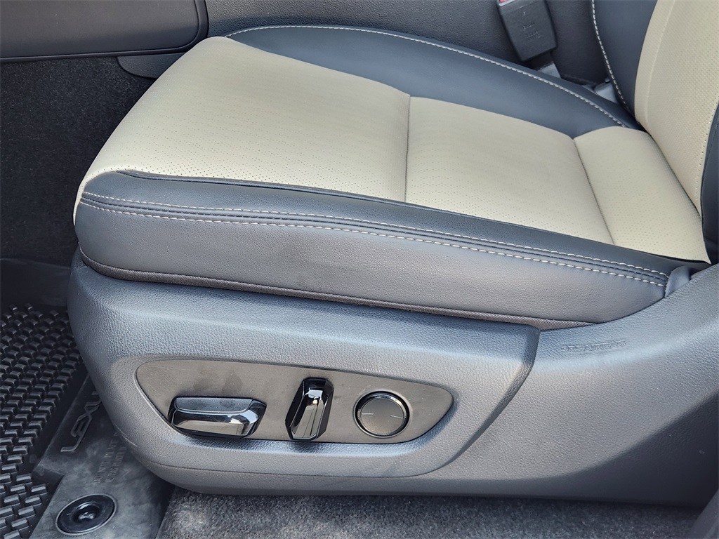 2025 Lexus GX 550 Overtrail photo 21