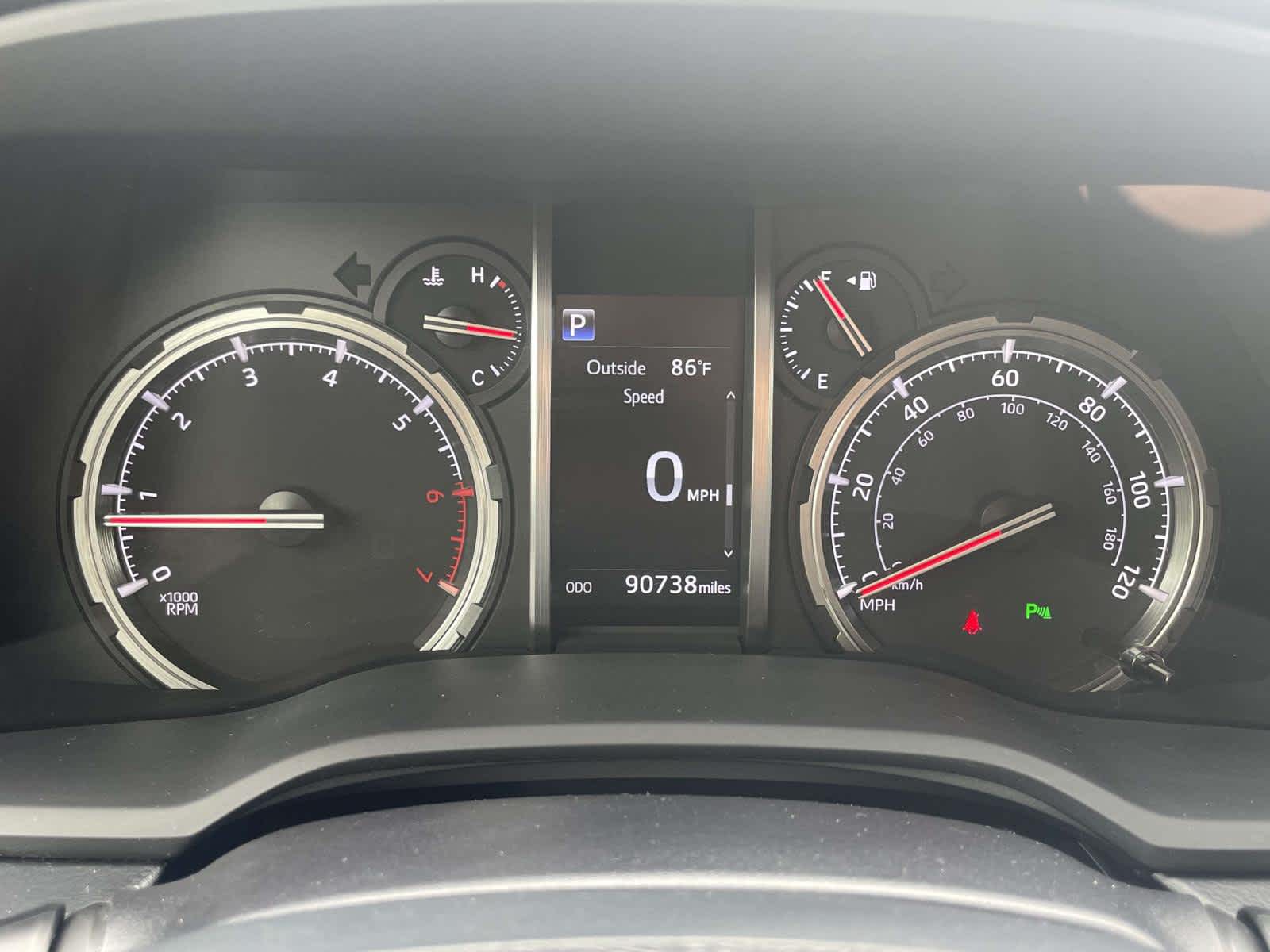 2020 Toyota 4Runner Nightshade Edition photo 32