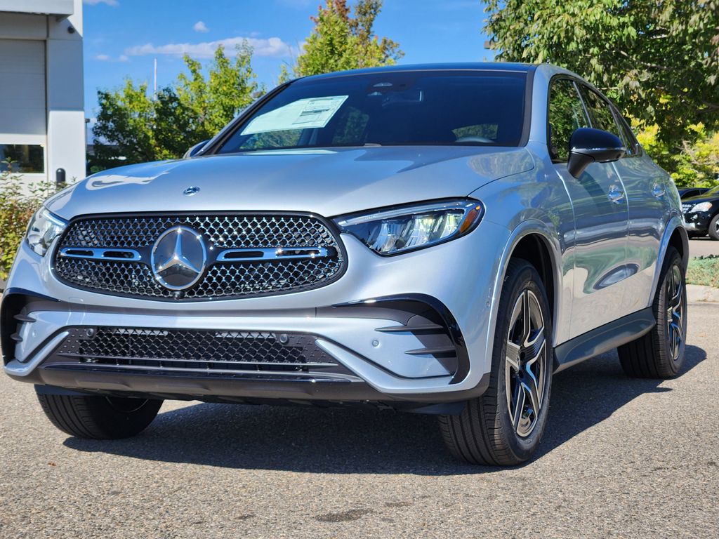 2026 Mercedes Benz GLC 300 4MATIC Coupe photo 4