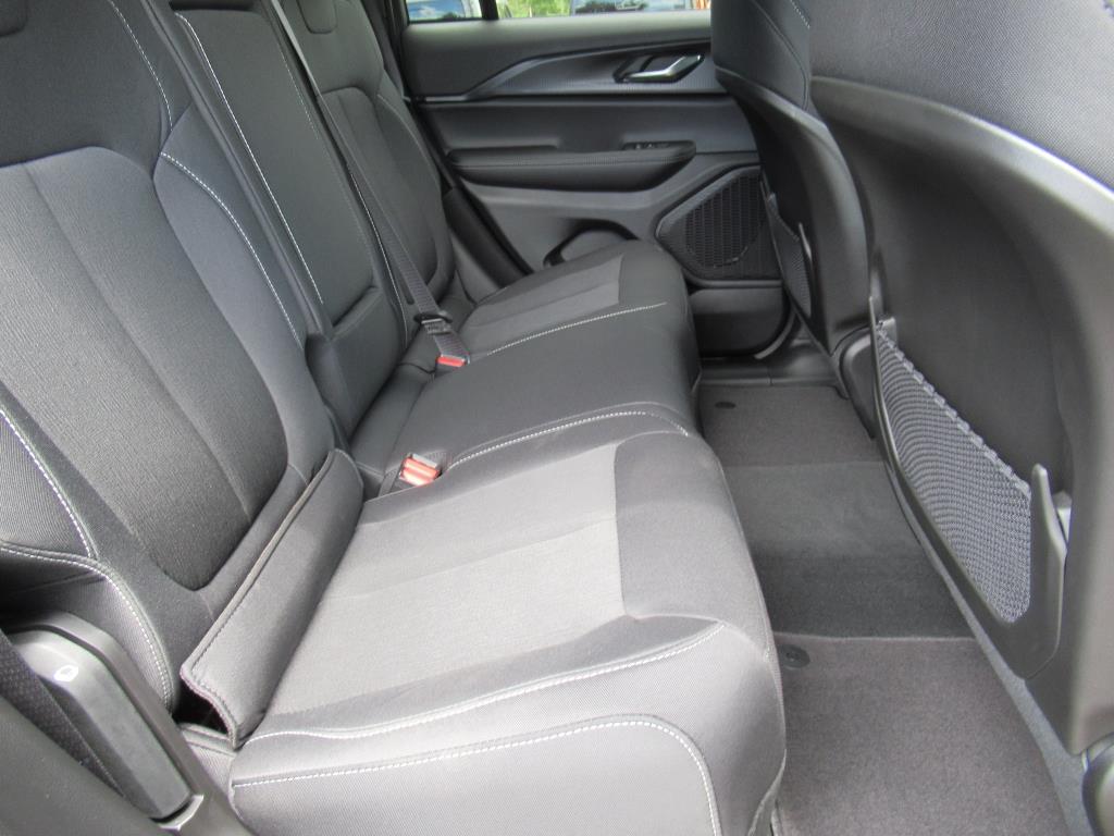 2025 Jeep Grand Cherokee Laredo X photo 24