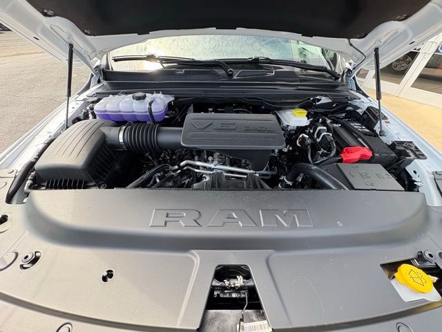 2025 Ram 1500 Tradesman photo 15