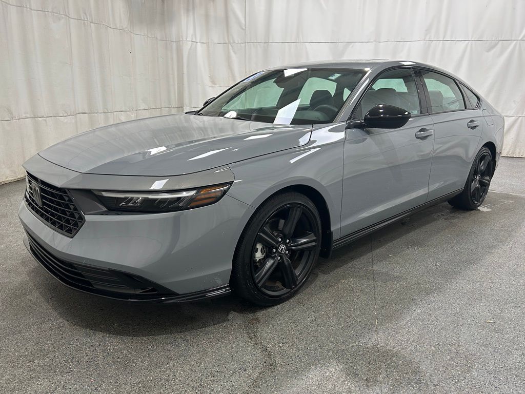 2023 Honda Accord Hybrid Sport-L photo 3