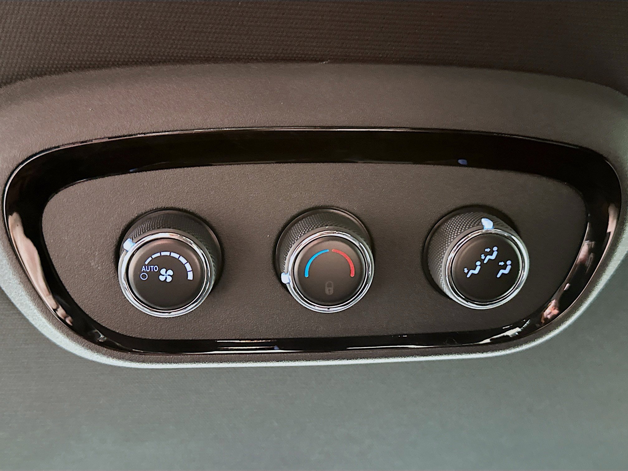 2024 Dodge Durango GT Plus photo 24