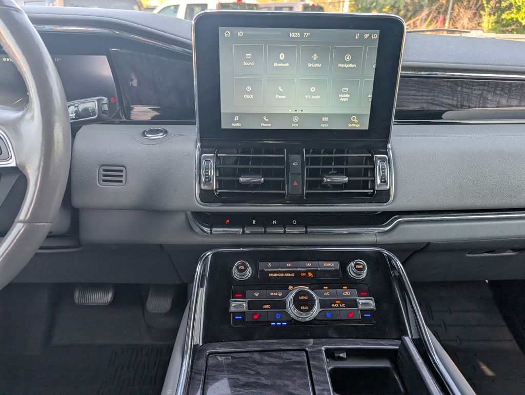 2021 Lincoln Navigator L Reserve photo 19