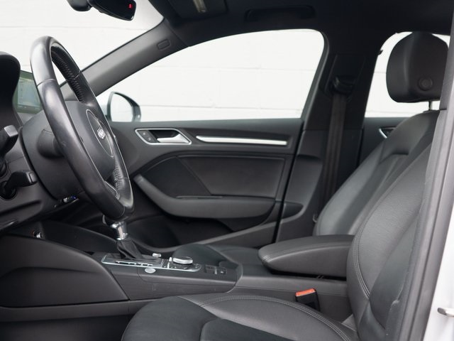 2016 Audi A3 2.0T Premium Plus photo 15