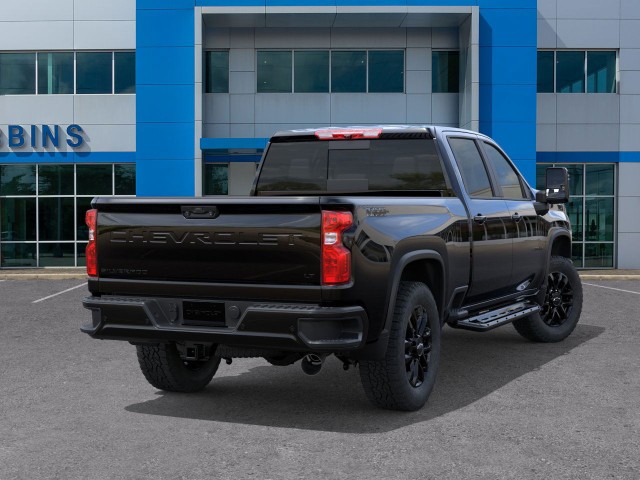 2026 Chevrolet Silverado LT photo 3