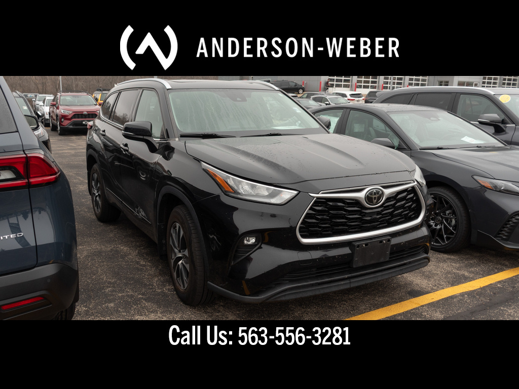 2020 Toyota Highlander XLE's photo