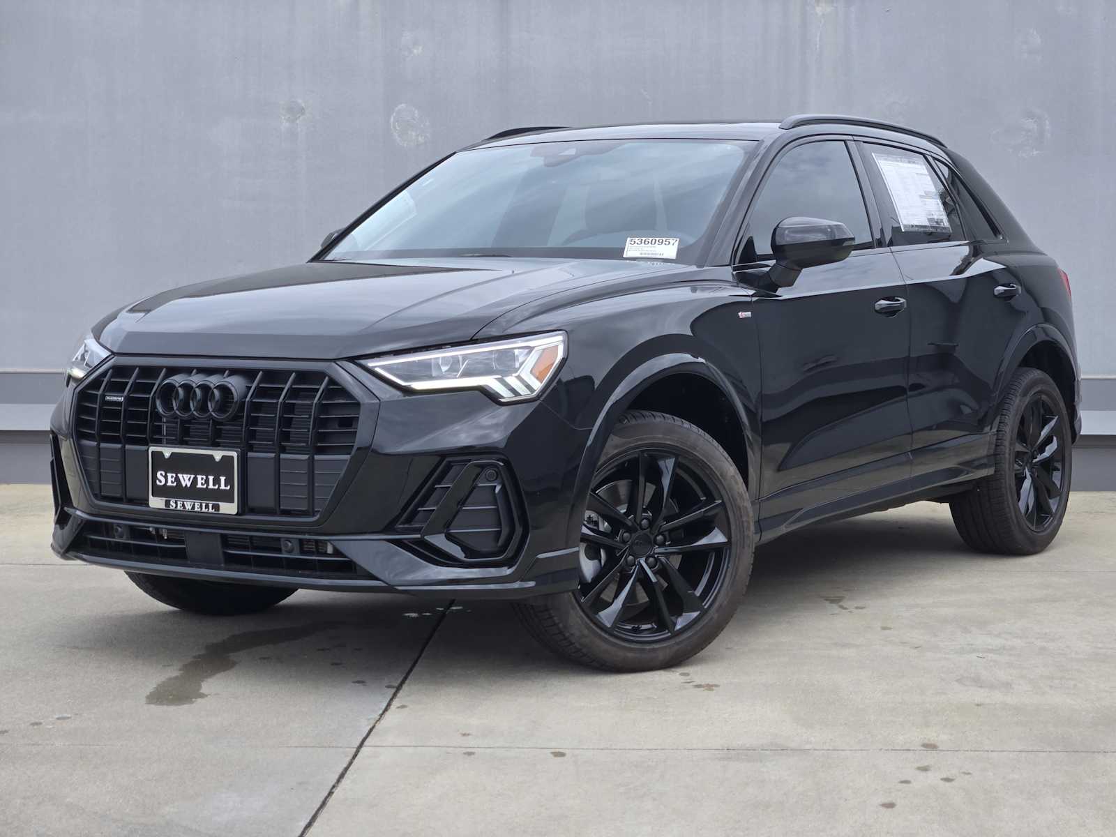 2025 Audi Q3 S line Premium