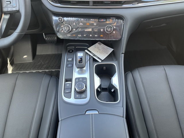 2026 Infiniti QX60 Luxe photo 18