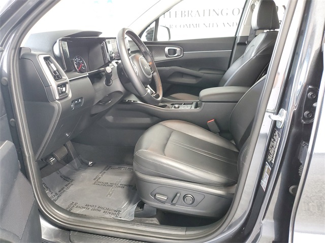 2022 Kia Sorento S photo 7