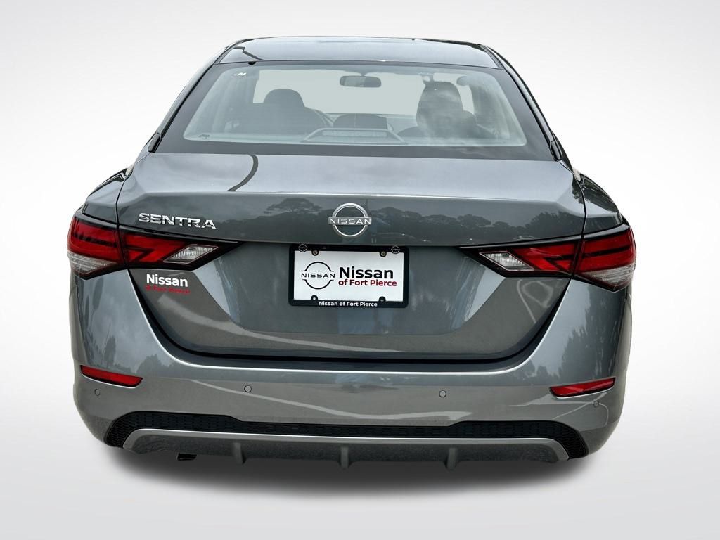 2025 Nissan Sentra S photo 5
