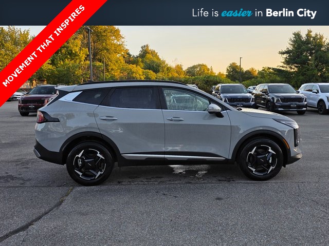 2026 Kia Sportage EX photo 4