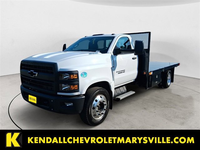 2024 Chevrolet Silverado 4500 Medium Duty Chassis Cab Work Truck's photo