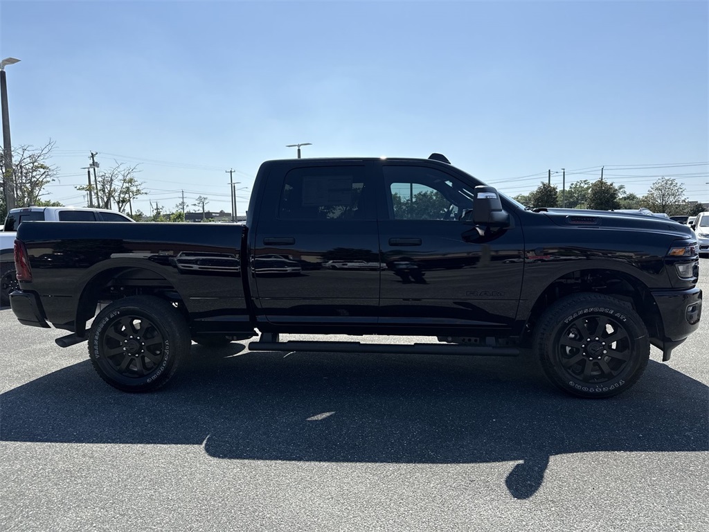 2025 Ram 2500 Big Horn photo 2