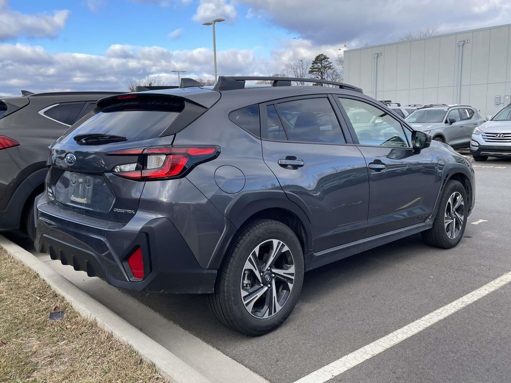 2024 Subaru Crosstrek Premium photo 4