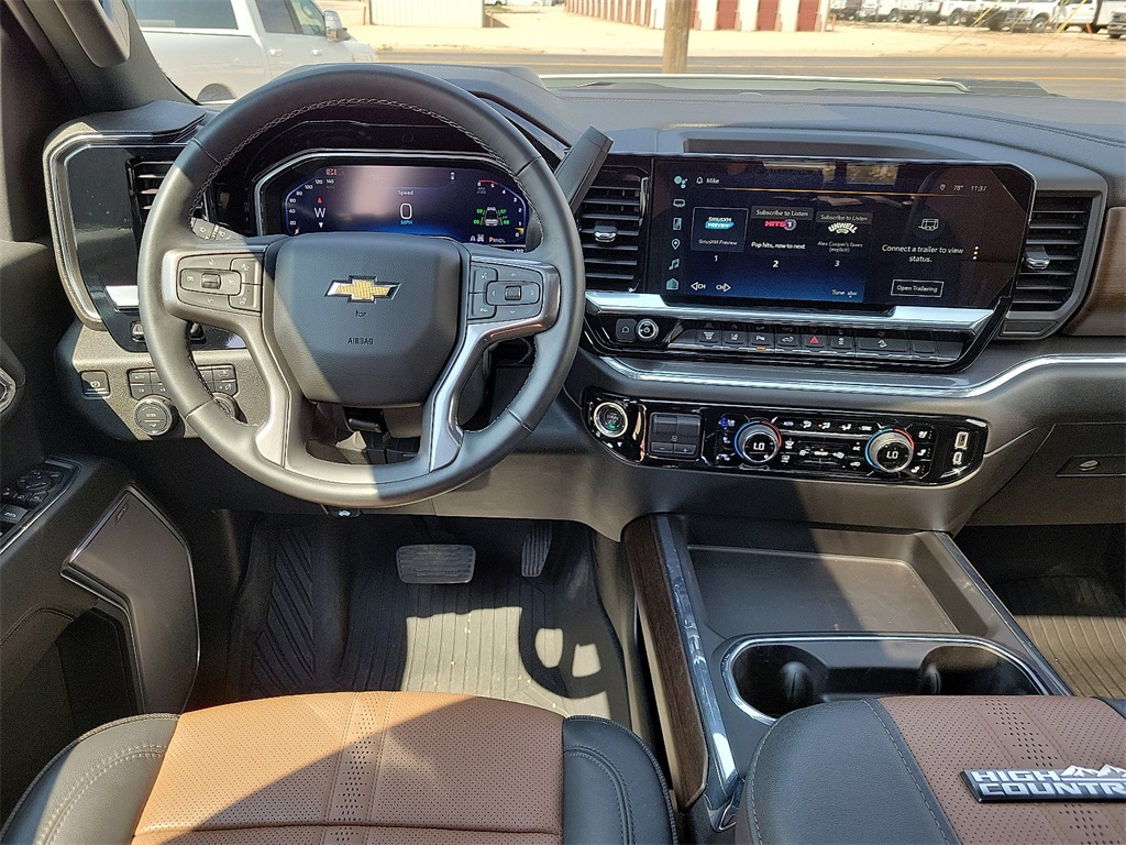 2024 Chevrolet Silverado 2500HD High Country photo 16