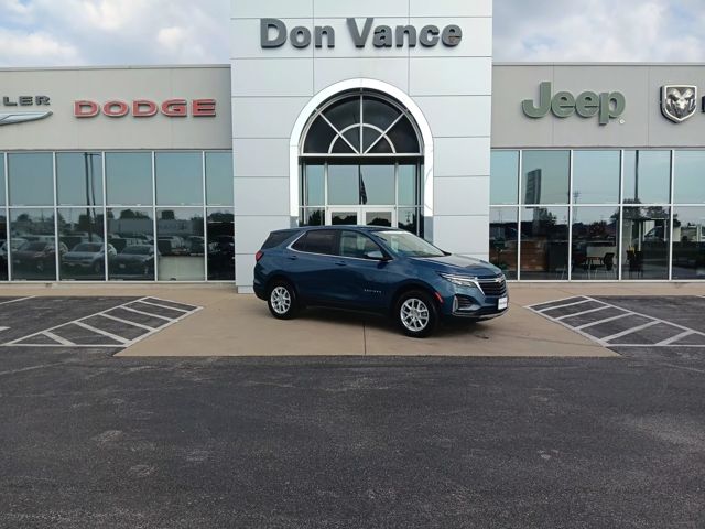 2024 Chevrolet Equinox LT's photo