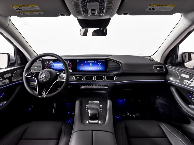 2026 Mercedes Benz GLS 450 4MATIC photo 26