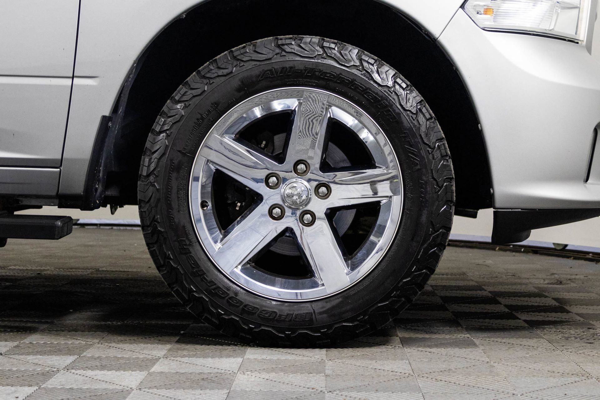 2017 Ram 1500 Express photo 27