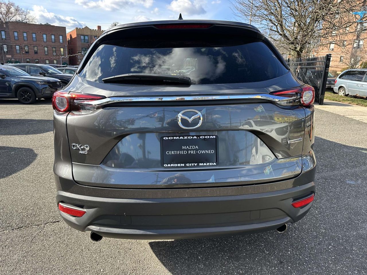 2023 Mazda CX-9 Touring photo 4