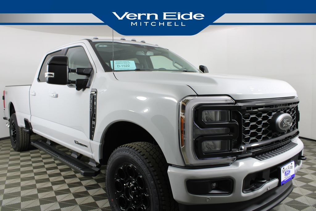 2026 Ford F-350 Super Duty Lariat's photo
