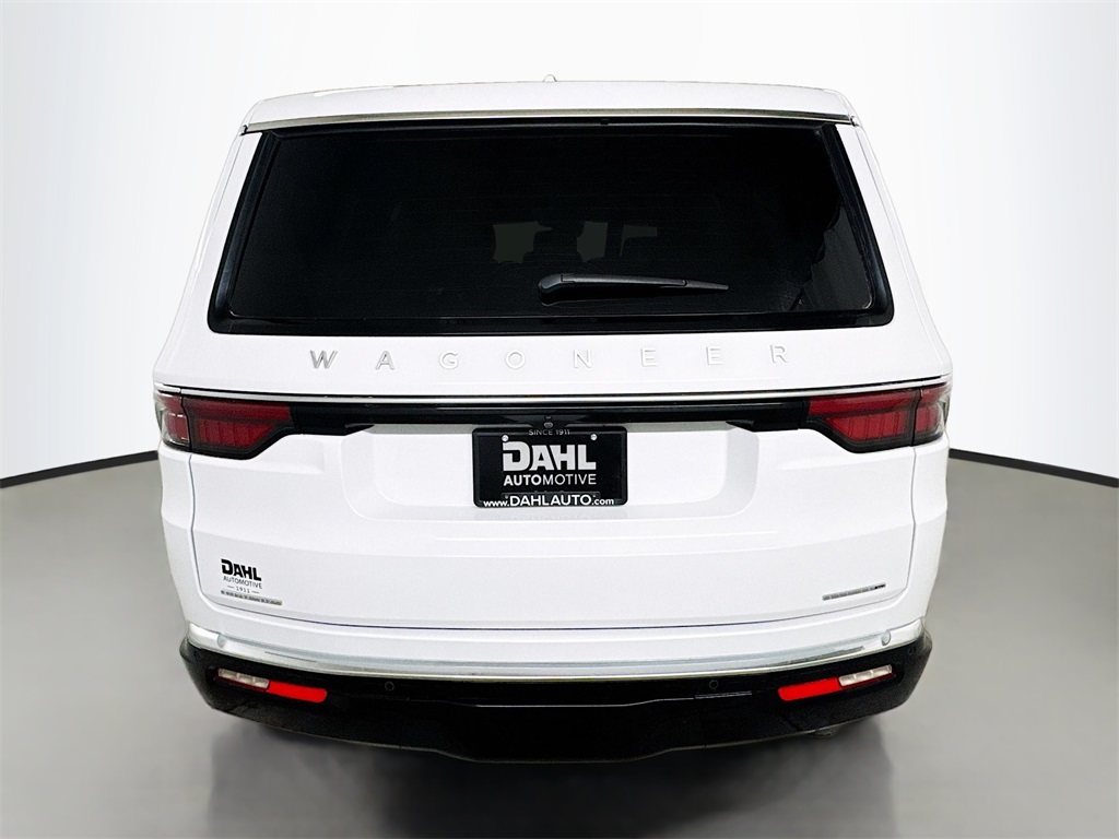2023 Jeep Wagoneer Series III photo 4